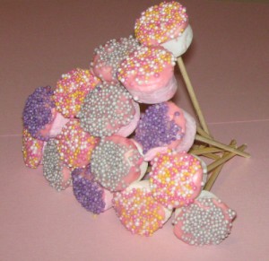 Marshmallow Lollipops - How To Make