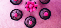 200 chocolate cupcakes