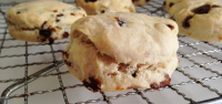 200 dairy free date and coconut scones
