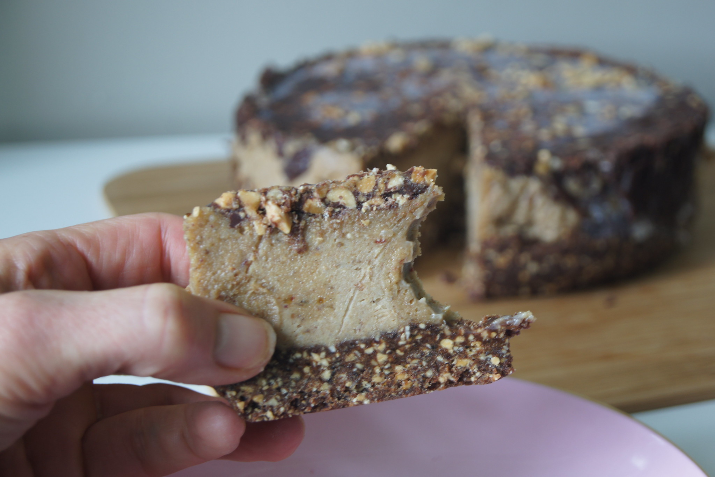 raw snickers vegan cake - bring a plate ideas