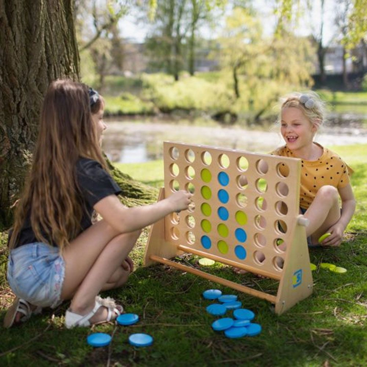 Christmas gift ideas for kids (5 - 12 years old) - connect four